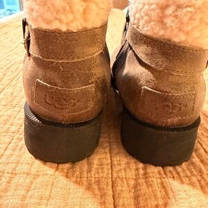 UGG  Brown Suede Boots
